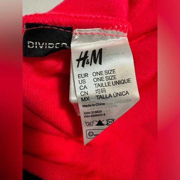 FRIENDS - NEON SLIMER
 BEANIE - Picture 3 of 3